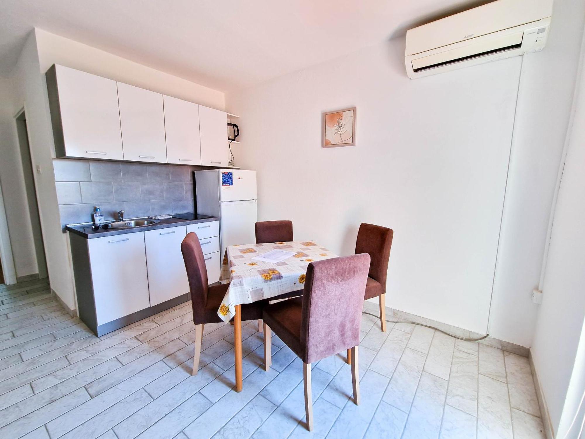 Flip - Flop Apartment Новаля Екстериор снимка