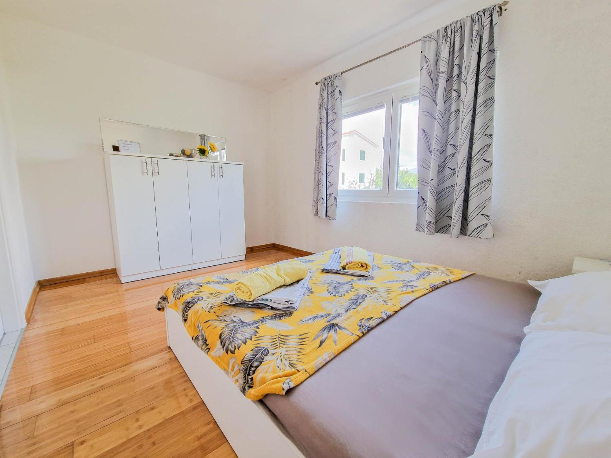 Flip - Flop Apartment Новаля Екстериор снимка